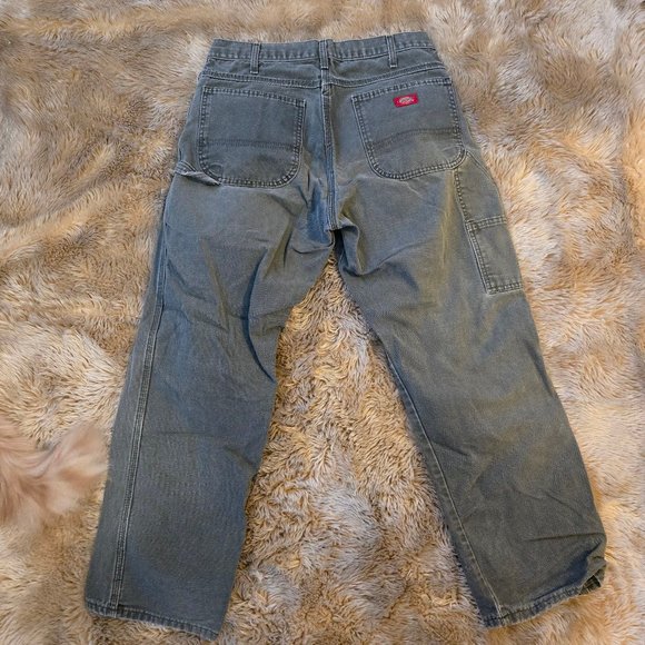 Dickies Mens Size 34x30 Green Distressed Barn Chore Work Pants - Picture 2 of 3